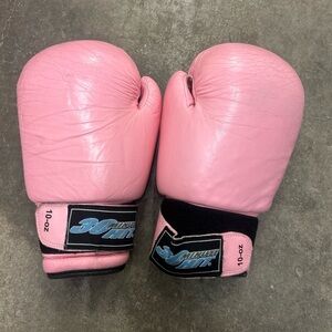 Pink Boxing Gloves by 30 minute hit